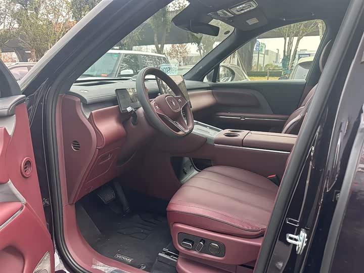 Фото 5 - Voyah Taishan