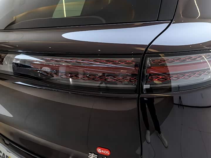 Фото 7 - Voyah Taishan