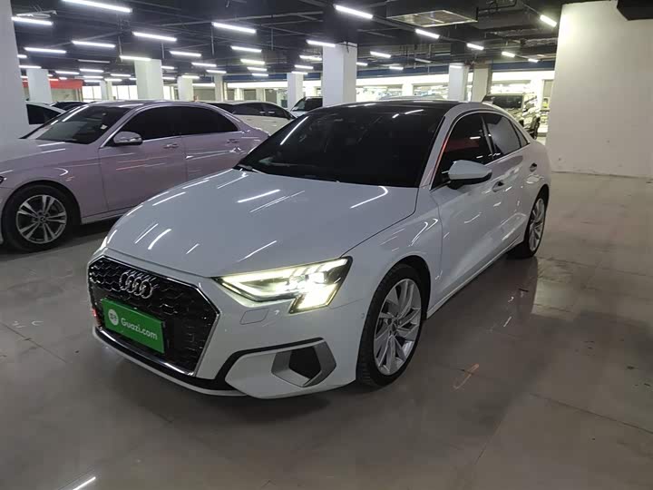 Фото 2 - Audi A3