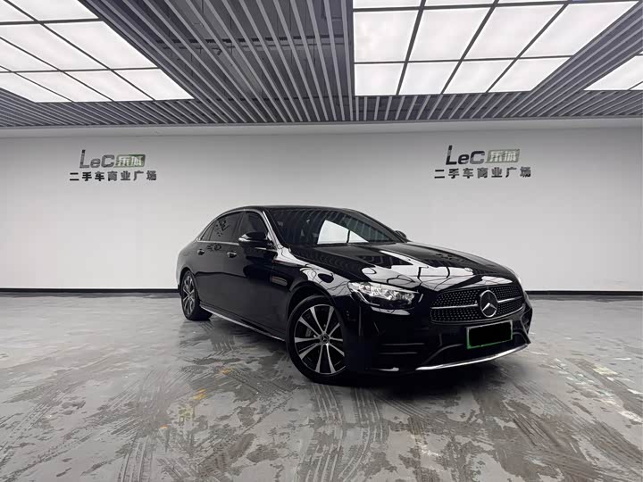 Фото 3 - Mercedes-Benz E-Class Hybrid