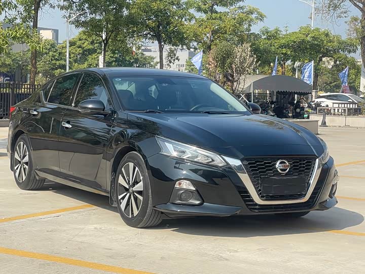 Фото 3 - Nissan Teana