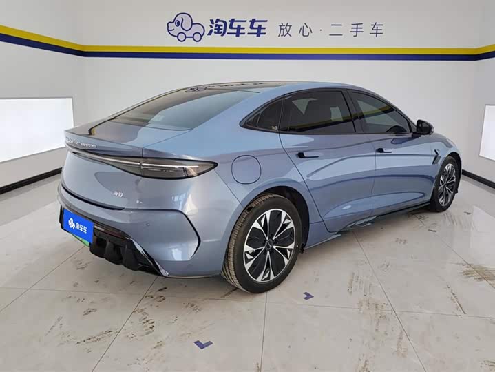 Фото 3 - BYD Seal