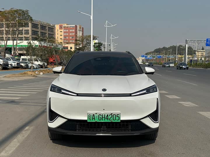 Фото 2 - Dongfeng Aeolus L7