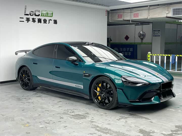 Фото 3 - Xiaomi SU7 Ultra