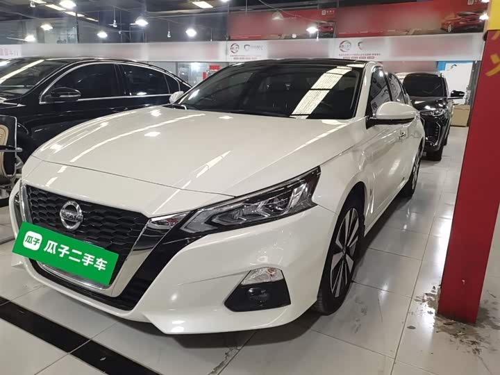 Фото 2 - Nissan Teana