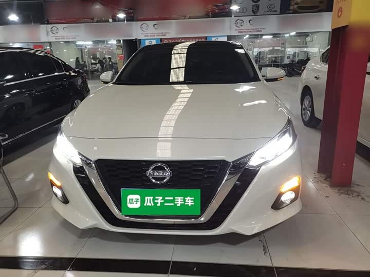 Фото 3 - Nissan Teana