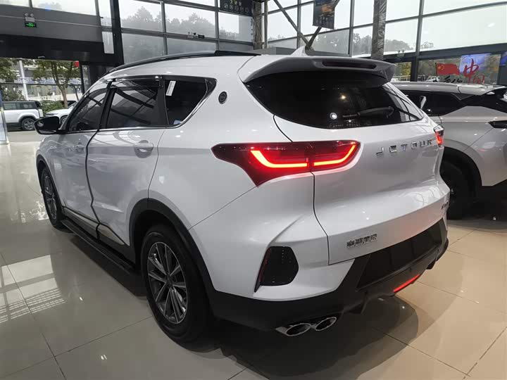 Фото 5 - Jetour X70