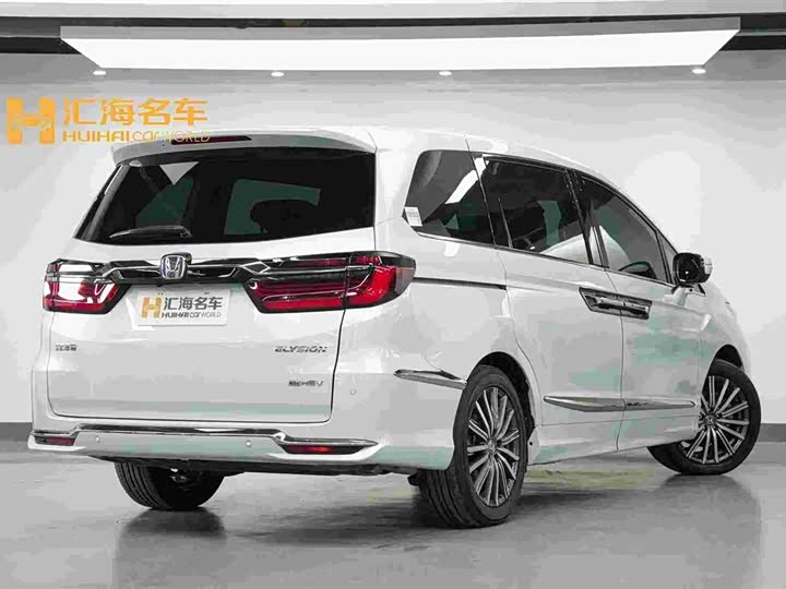 Фото 5 - Honda Elysion