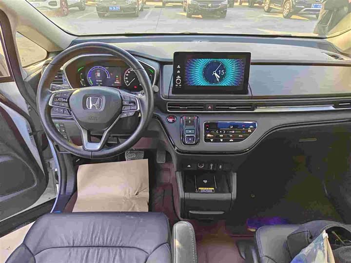 Фото 8 - Honda Elysion