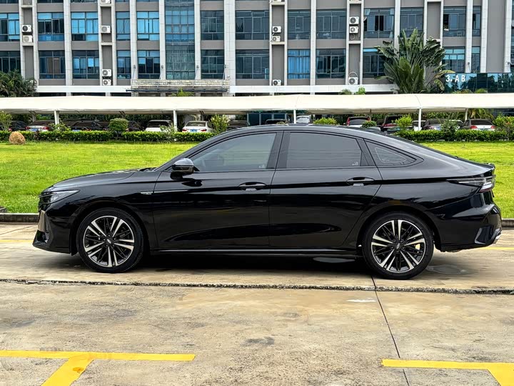 Фото 7 - Chery Arrizo 8