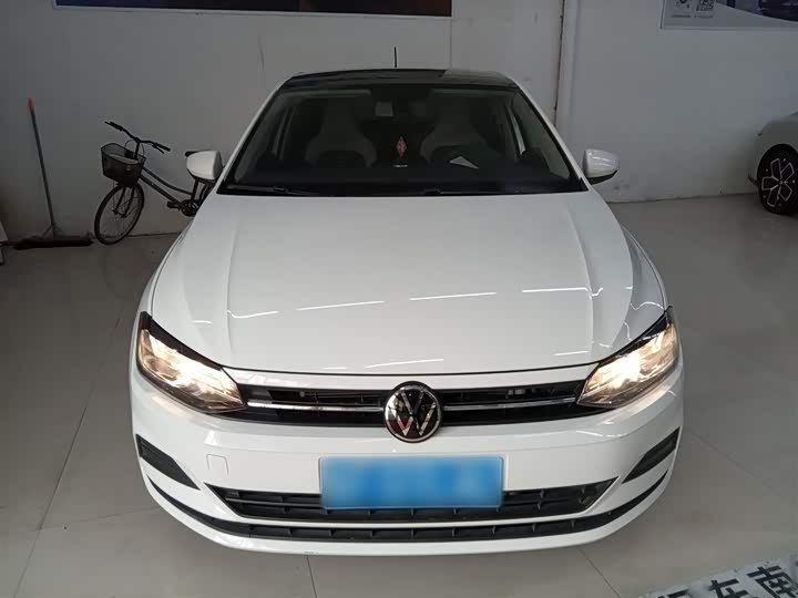 Фото 3 - Volkswagen Polo