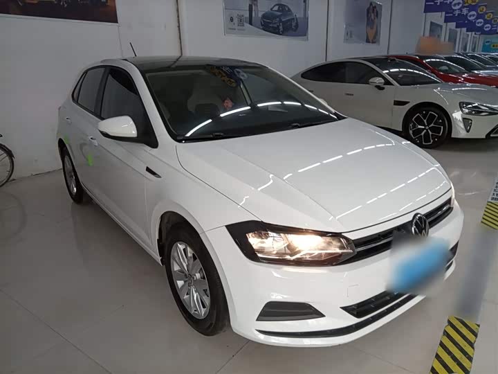 Фото 4 - Volkswagen Polo