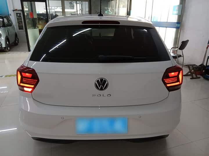 Фото 6 - Volkswagen Polo