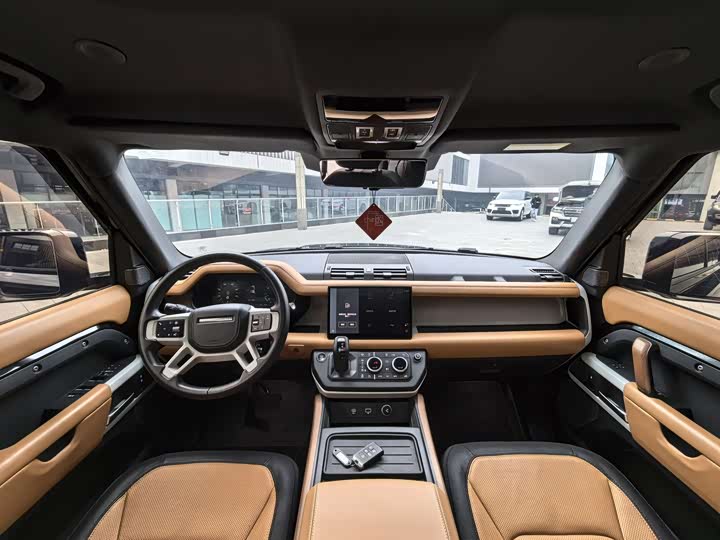 Фото 4 - Land Rover Defender