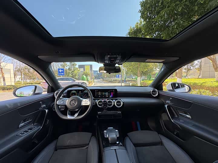 Фото 8 - Mercedes-Benz A-Class