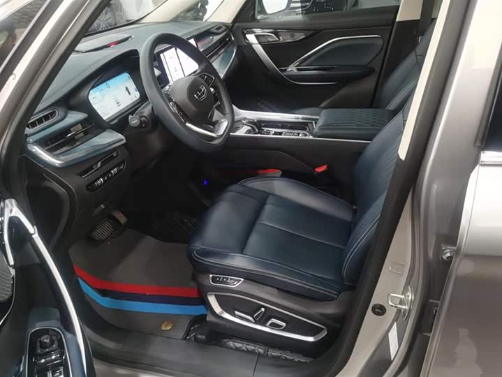 Фото 9 - Geely Jiaji