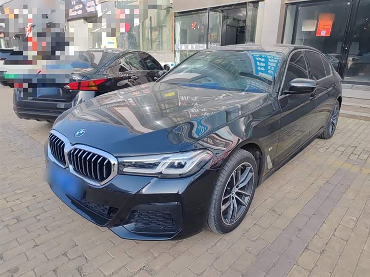 Фото 1 - BMW 5 Series