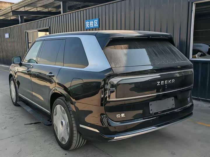 Фото 3 - Zeekr 9X