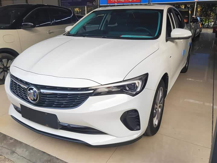 Фото 1 - Buick Verano