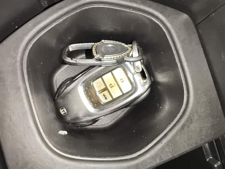 Фото 9 - Honda Civic