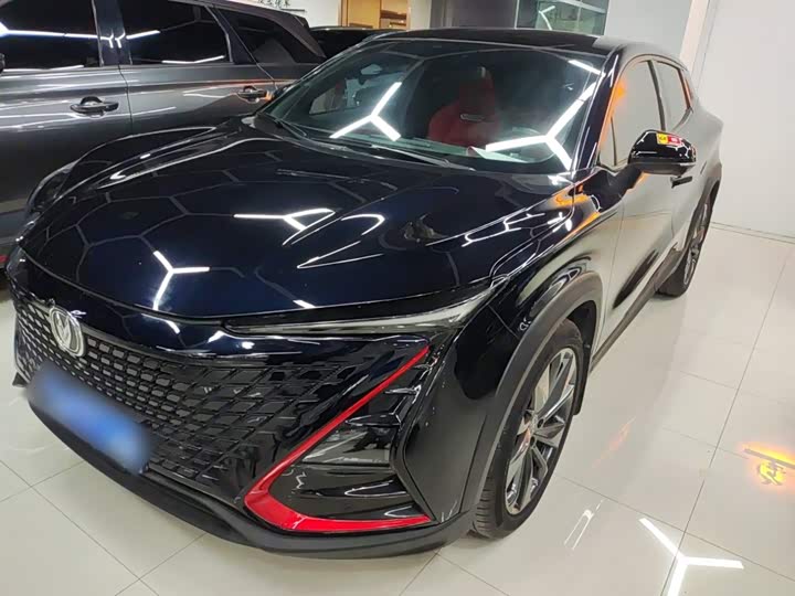 Фото 2 - Changan UNI-T