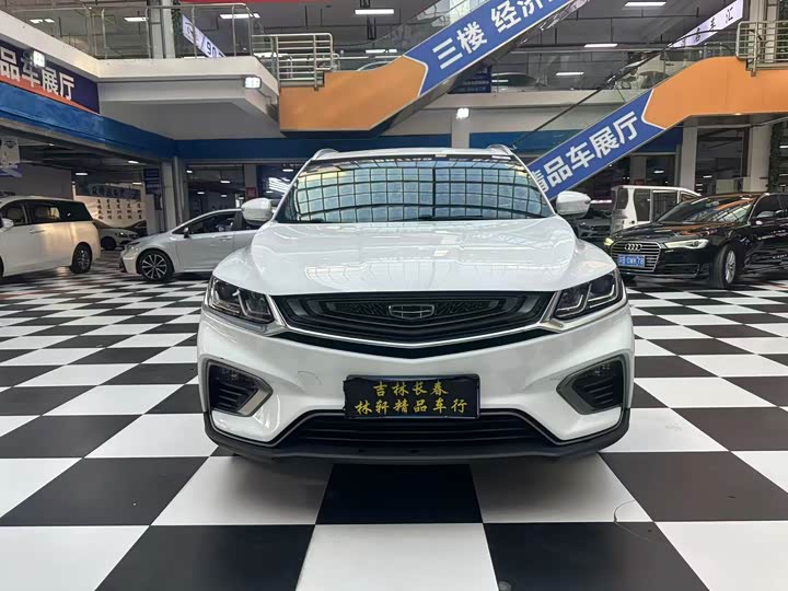 Фото 2 - Geely Coolray