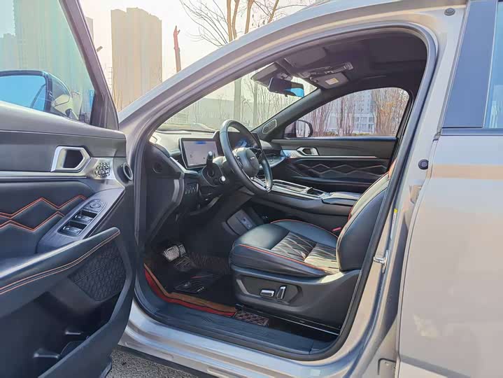 Фото 6 - Haval F7 (Monster)