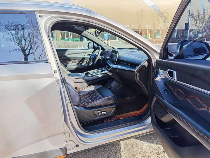 Фото 9 - Haval F7 (Monster)