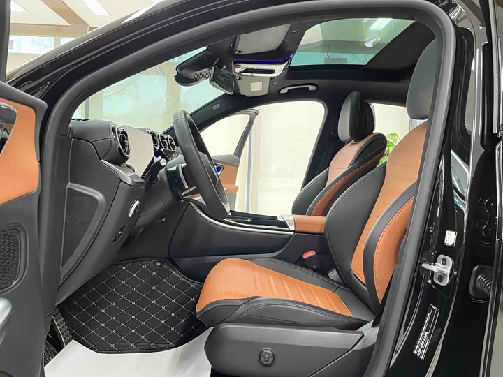 Фото 4 - Mercedes-Benz GLC-Class Coupe