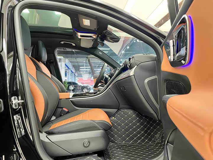 Фото 9 - Mercedes-Benz GLC-Class Coupe