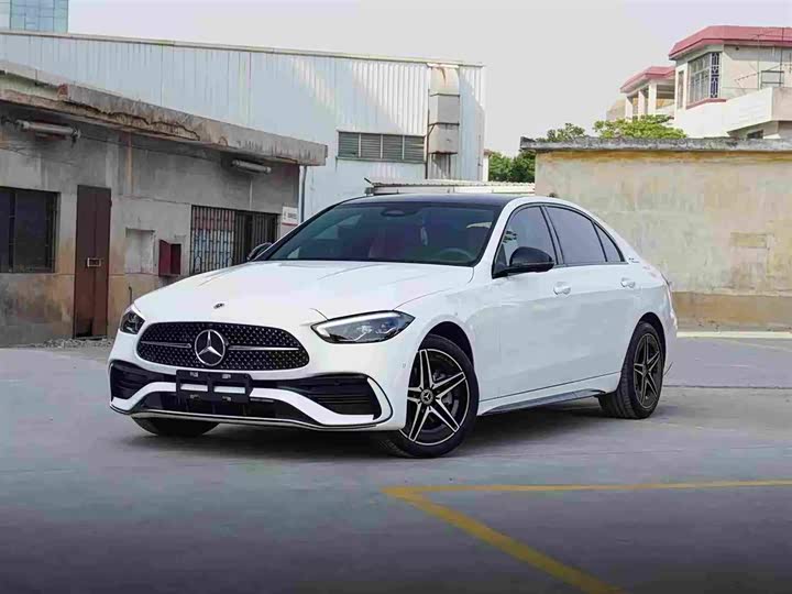 Фото 1 - Mercedes-Benz C-Class