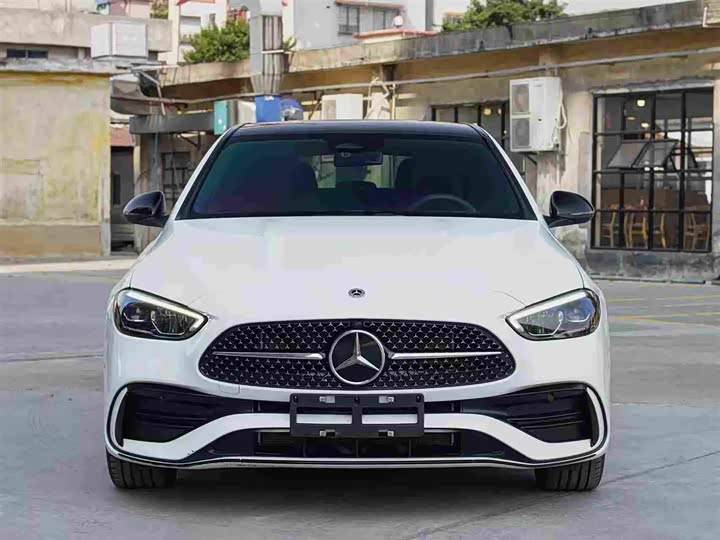 Фото 2 - Mercedes-Benz C-Class