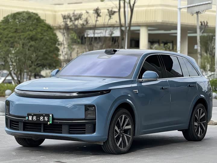 Фото 1 - LiXiang L7