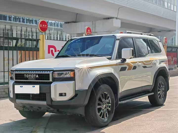 Фото 1 - Toyota Prado