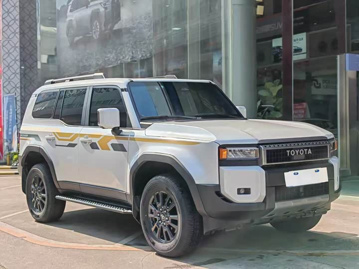 Фото 3 - Toyota Prado