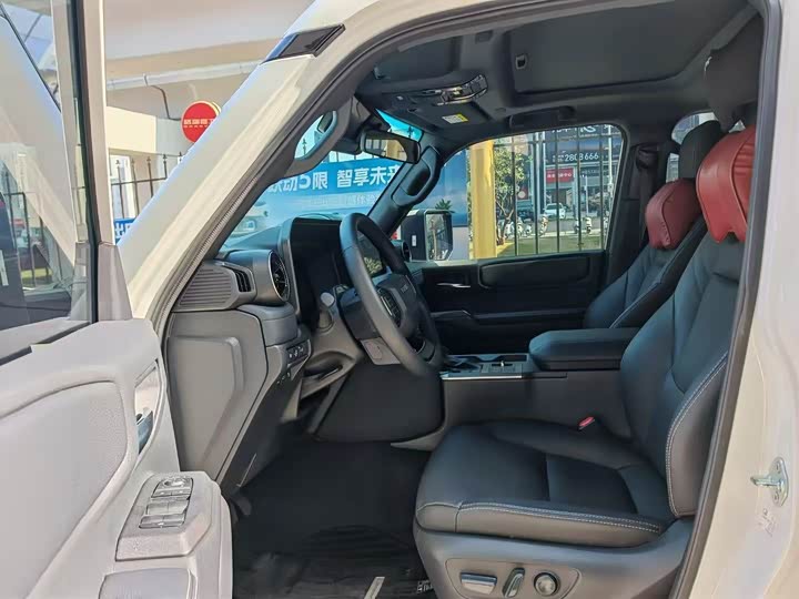 Фото 5 - Toyota Prado