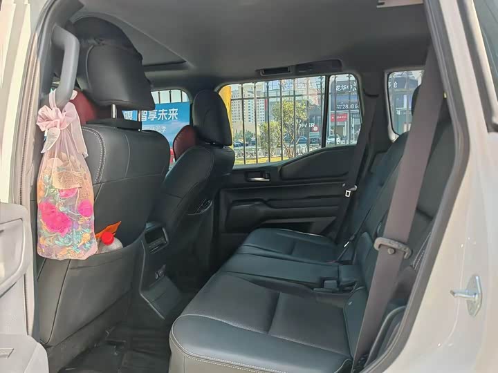 Фото 6 - Toyota Prado