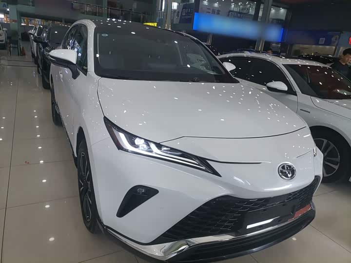 Фото 4 - Toyota Venza