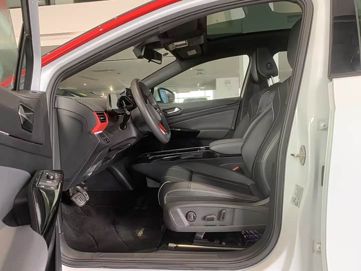 Фото 4 - Volkswagen ID.4 X