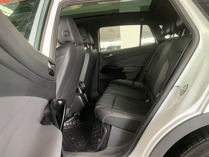 Фото 5 - Volkswagen ID.4 X