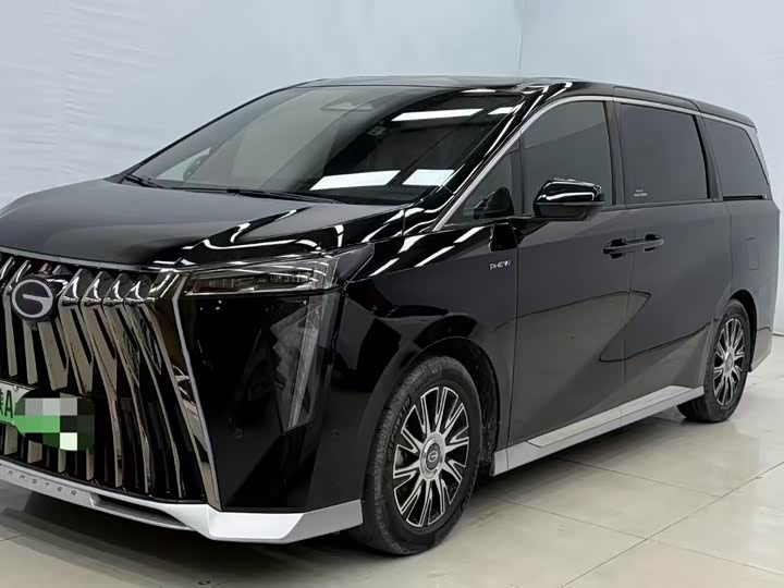 Фото 1 - GAC Trumpchi E9