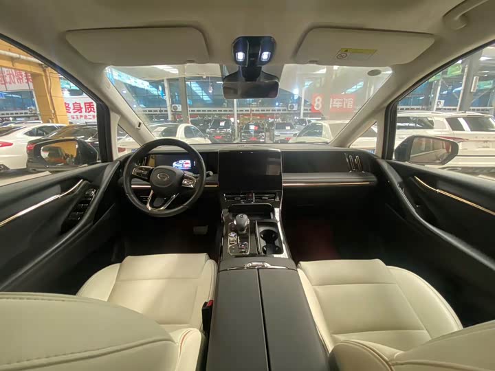 Фото 5 - GAC Trumpchi E9