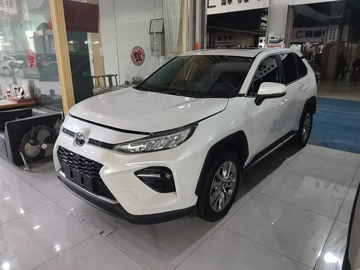 Фото 2 - Toyota Wildlander