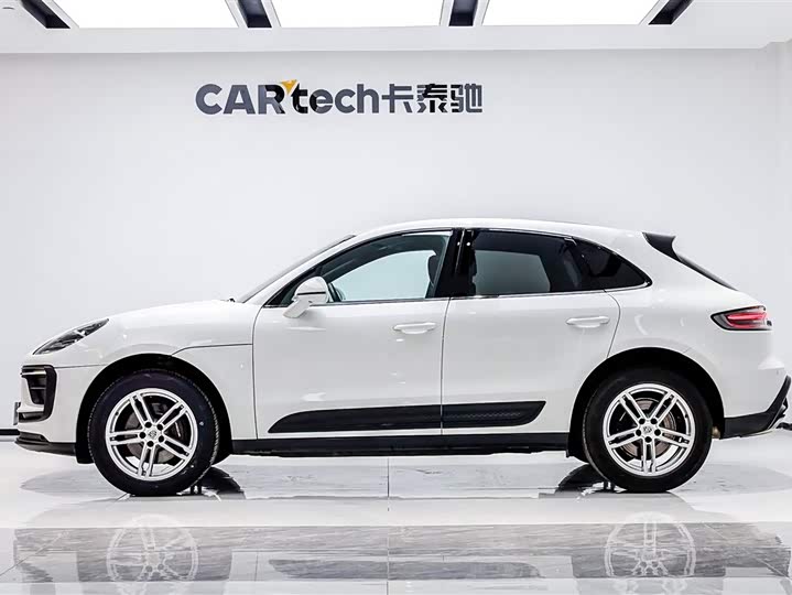 Фото 3 - Porsche Macan