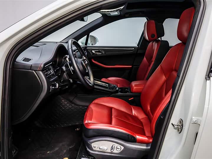 Фото 9 - Porsche Macan