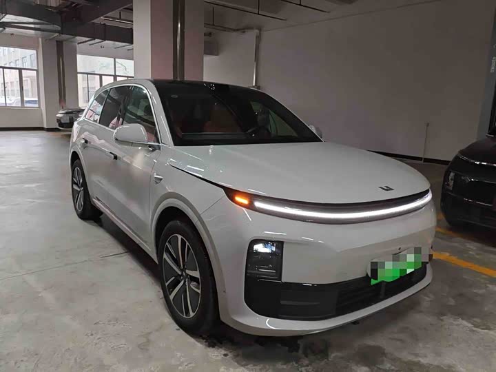 Фото 2 - LiXiang L6