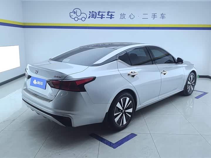 Фото 3 - Nissan Teana