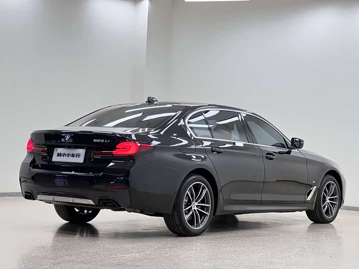 Фото 7 - BMW 5 Series