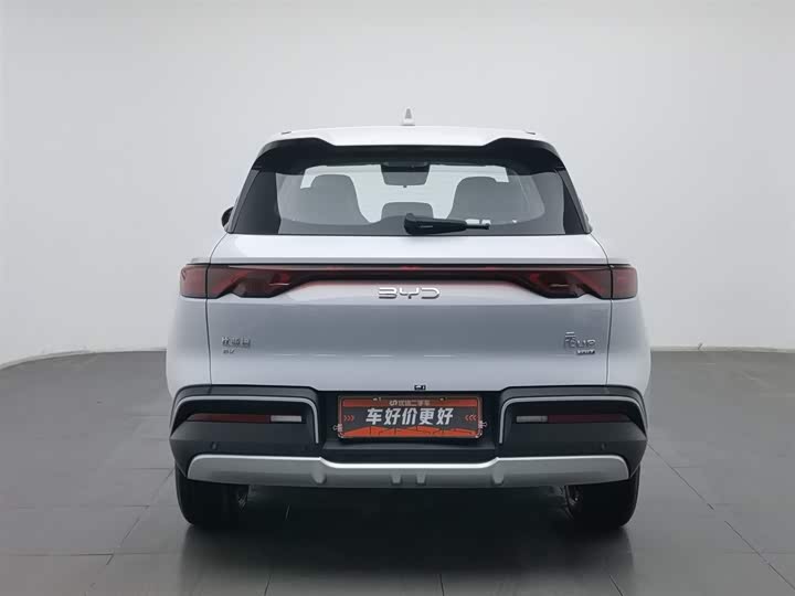 Фото 4 - BYD Yuan Up