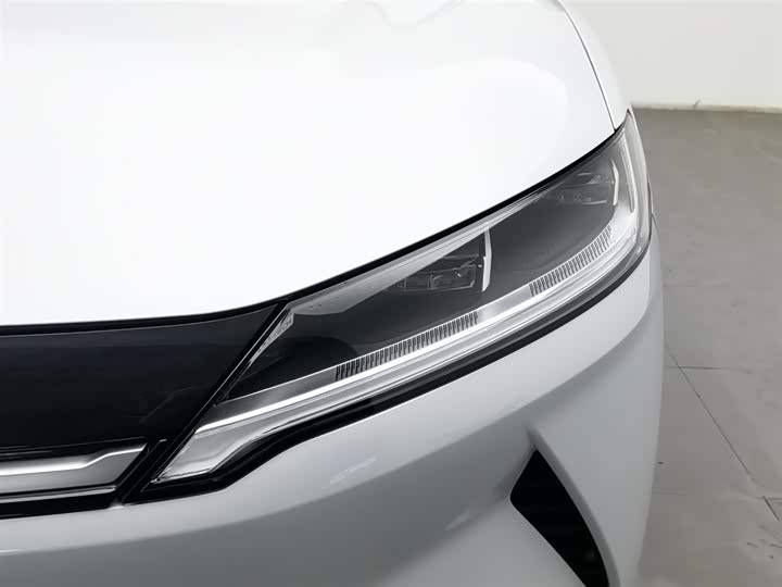 Фото 7 - BYD Yuan Up